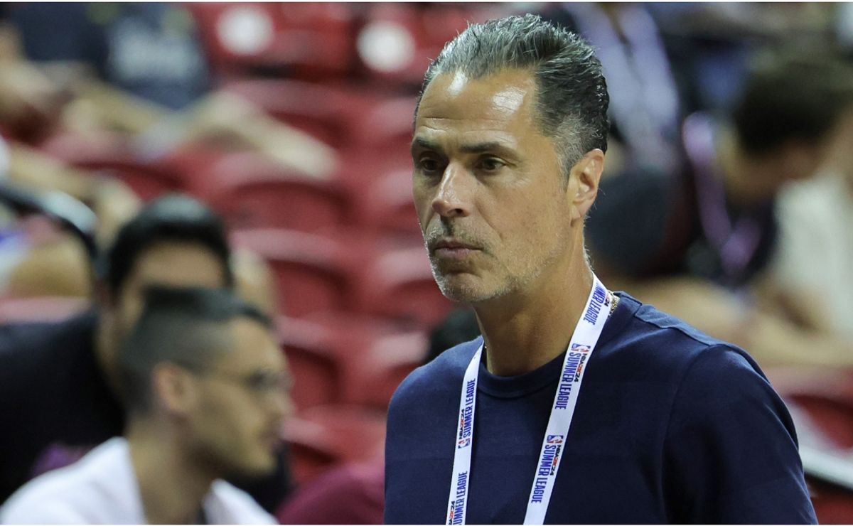 Lakers: Rob Pelinka reveals potential target for final roster spot ...