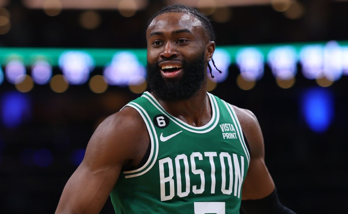 Jaylen Brown's salary at Celtics How much does he make per hour, day