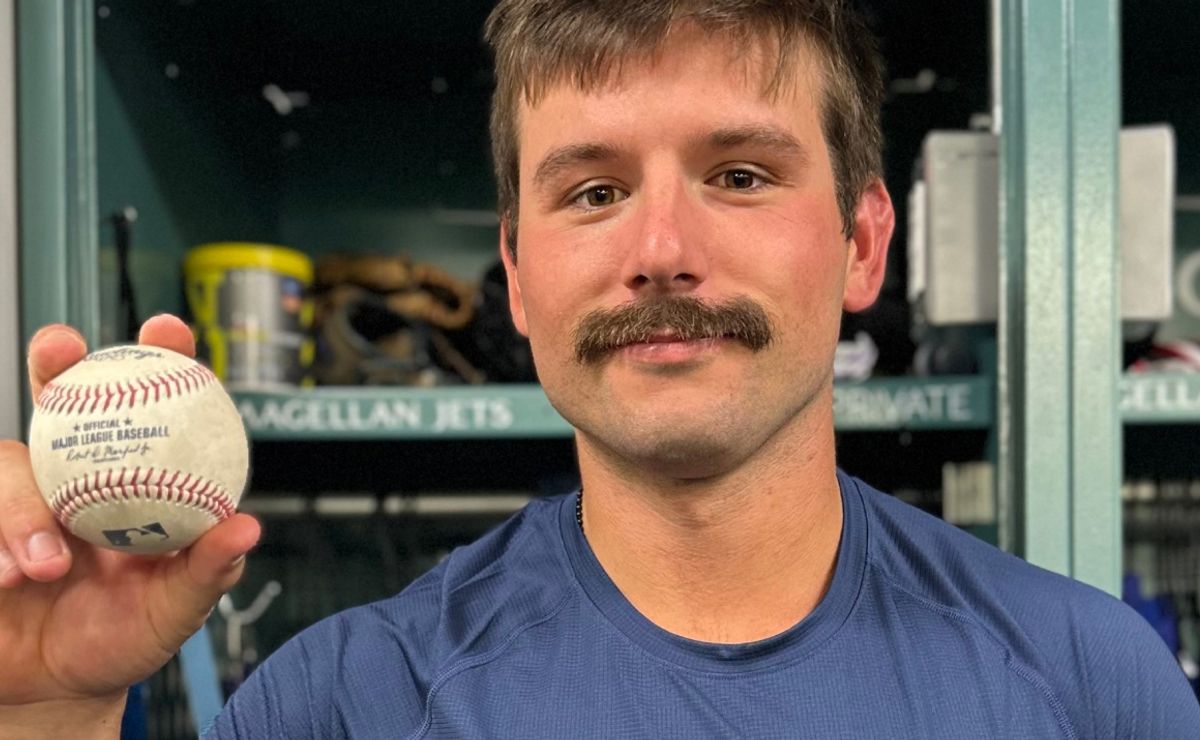 Watch Davis Schneider's Home Run in MLB Debut Bolavip US