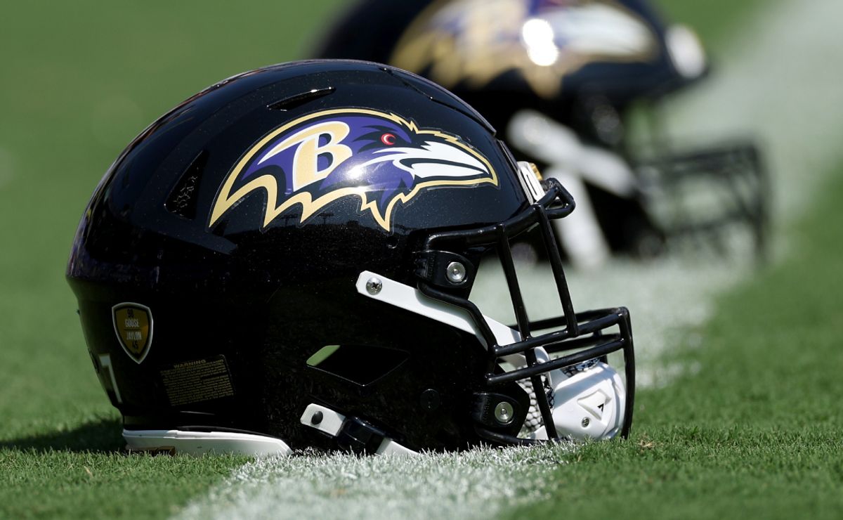 Ravens want to bolster their defense with former 1st overall pick ...