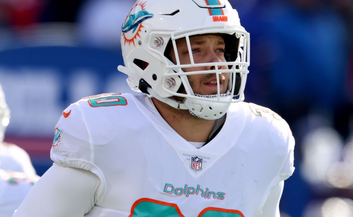 WATCH: Dolphins FB Alec Ingold talks about his new book