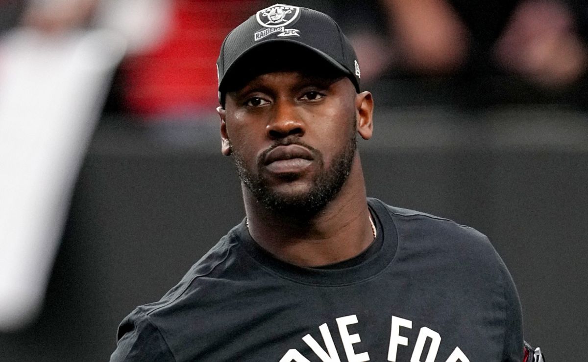 I Don't Wanna Play for the Raiders ' - Chandler Jones Takes to