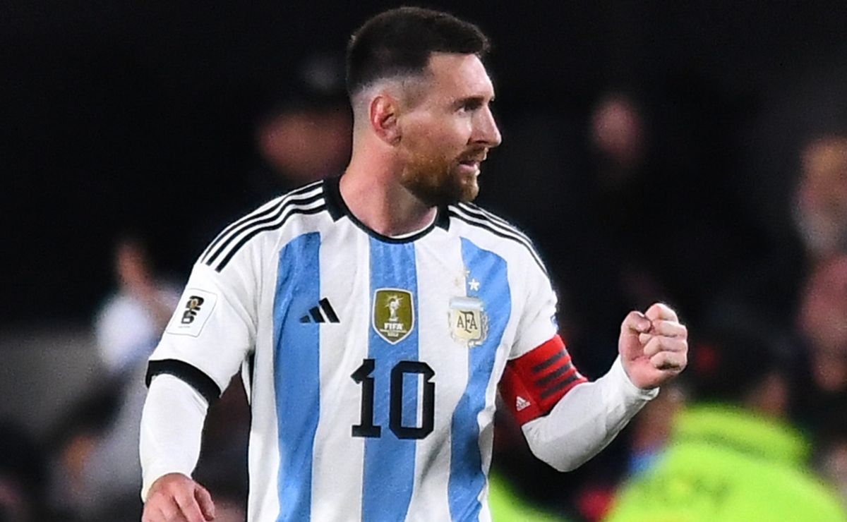 Lionel Messi behaved very badly' - Mateu Lahoz claims Argentina