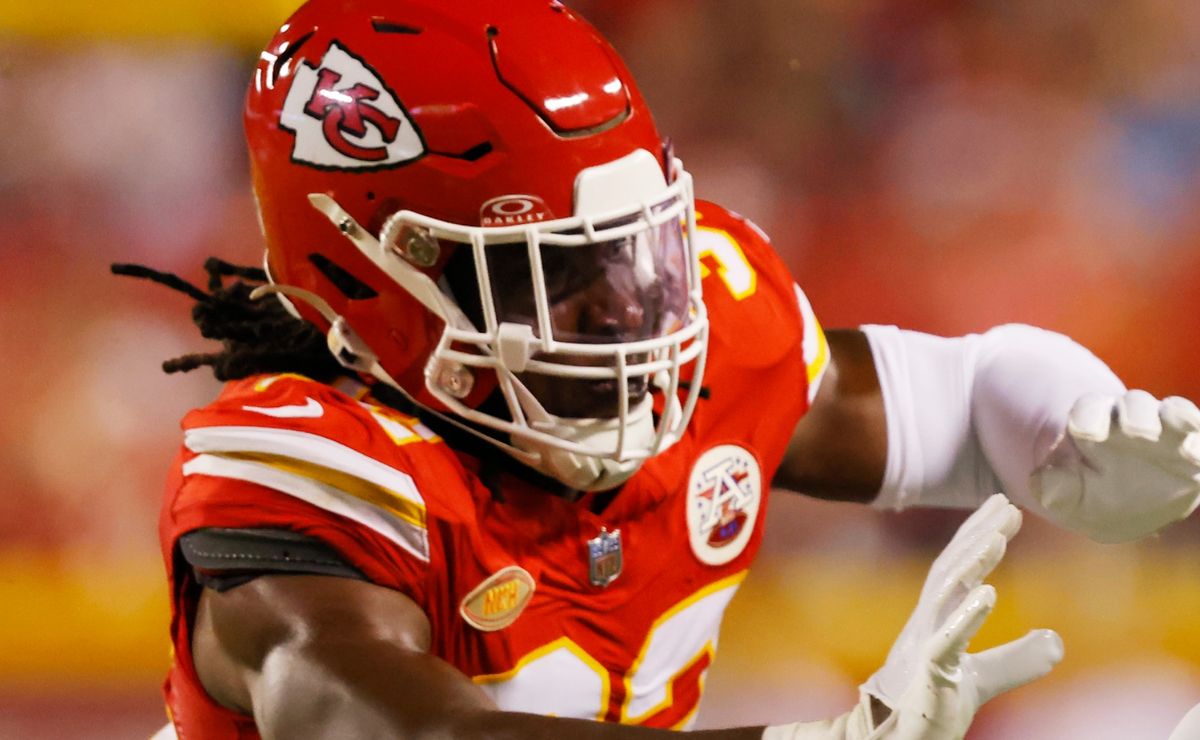 Chiefs rule Bolton, James out ahead of Bears matchup