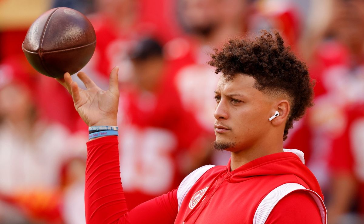 Patrick Mahomes, the punter? 