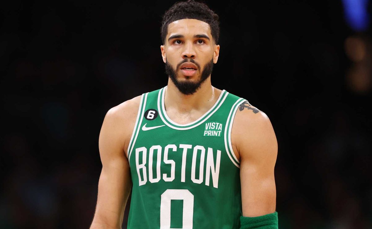 NBA: Jayson Tatum is now behind Larry Bird in a franchise record ...