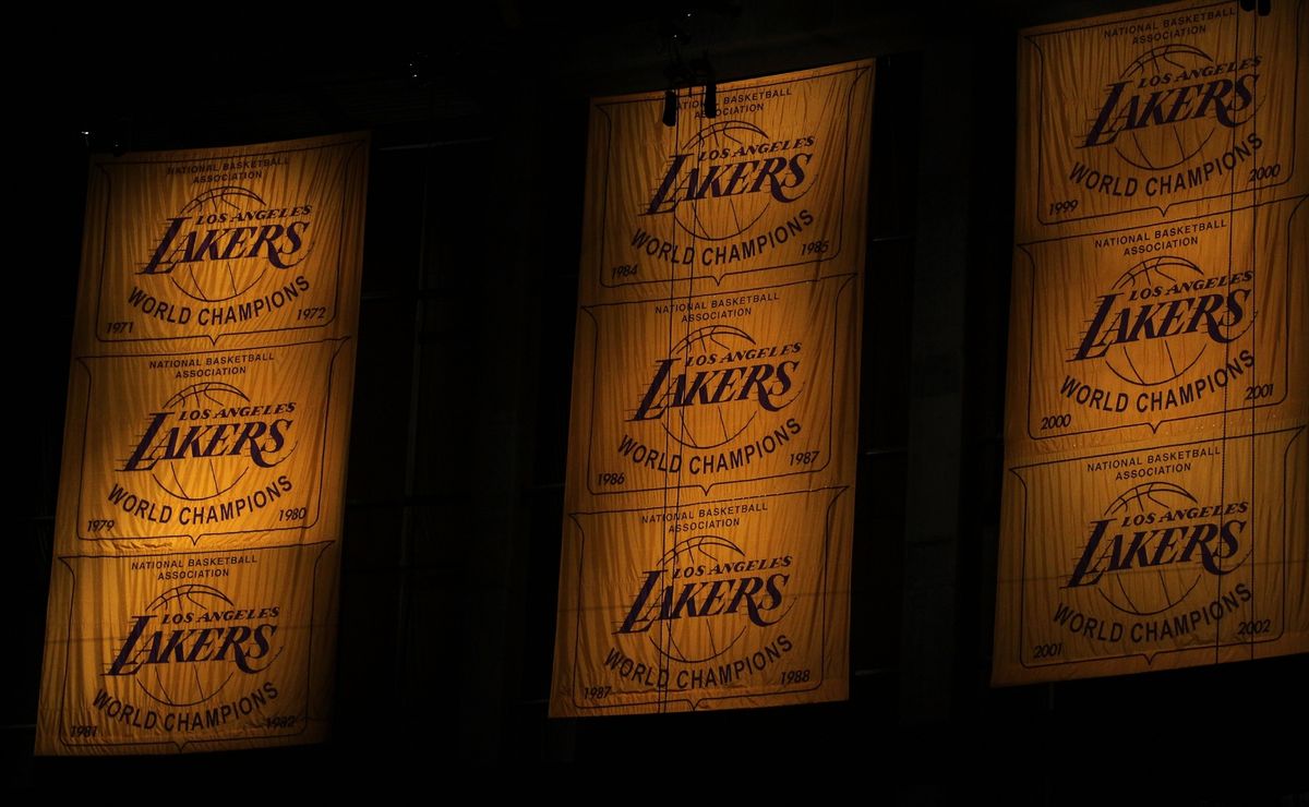 Lakers don't plan to hang a banner if they win NBA In-Season Tournament  title, per report 