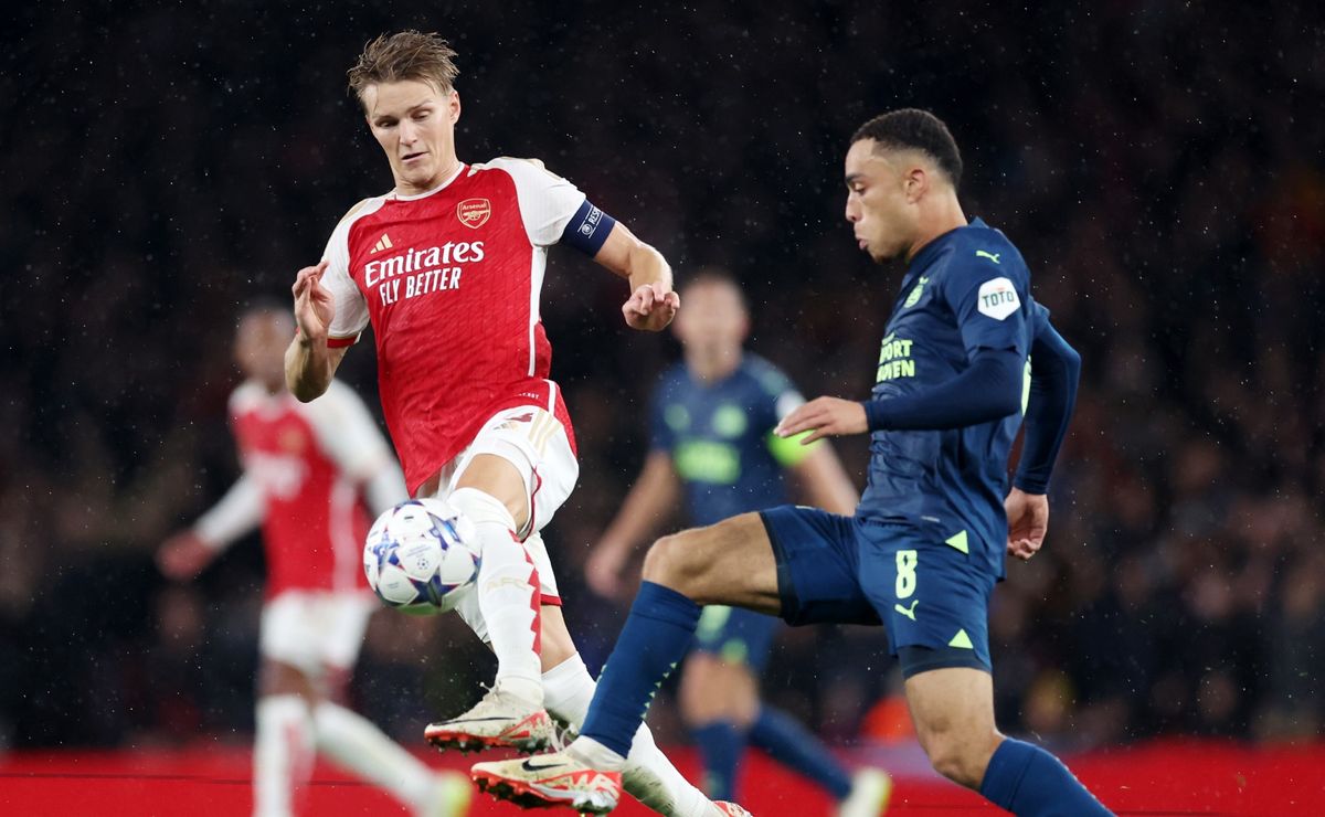 Arsenal vs. PSV FREE LIVE STREAM (12/12/23): Watch UEFA Champions