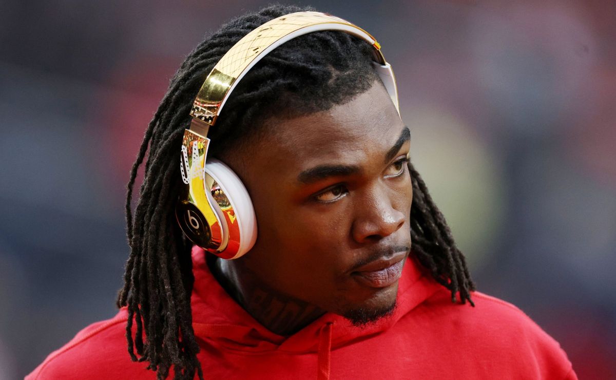 Kansas City Chiefs star player is involved in major car accident