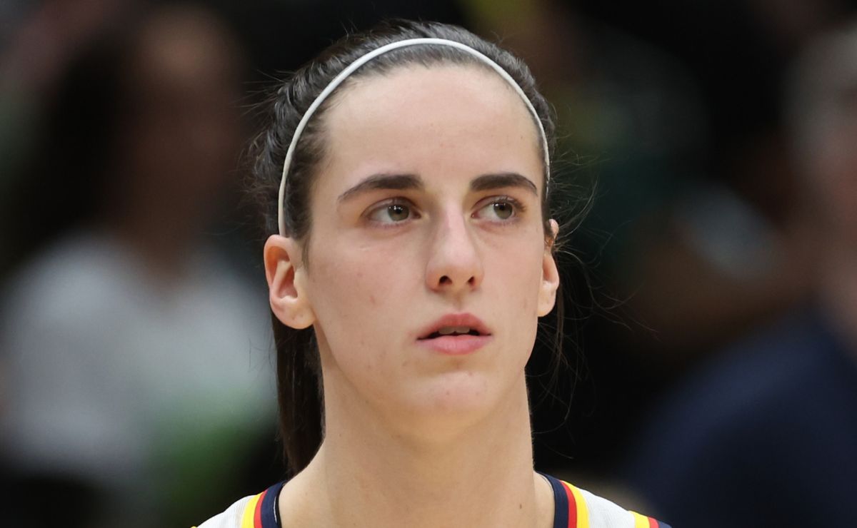 Why is Caitlin Clark not playing for Team USA in the Paris 2024 Olympics? - Bolavip US