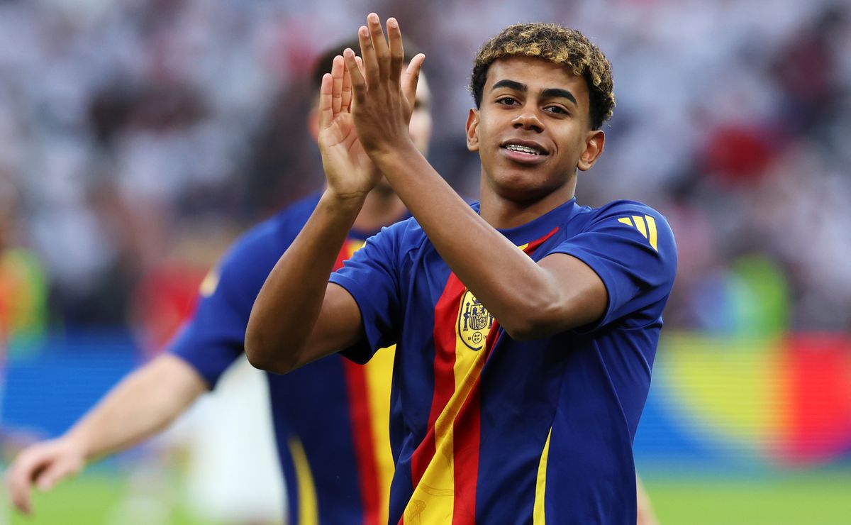Why is Lamine Yamal not playing for Spain in Paris 2024 Olympic Games