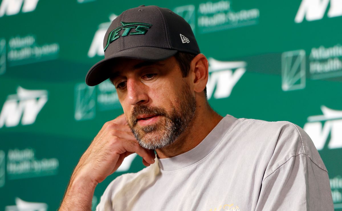 Jets player issues strong warning to Aaron Rodgers for the 2024 NFL season