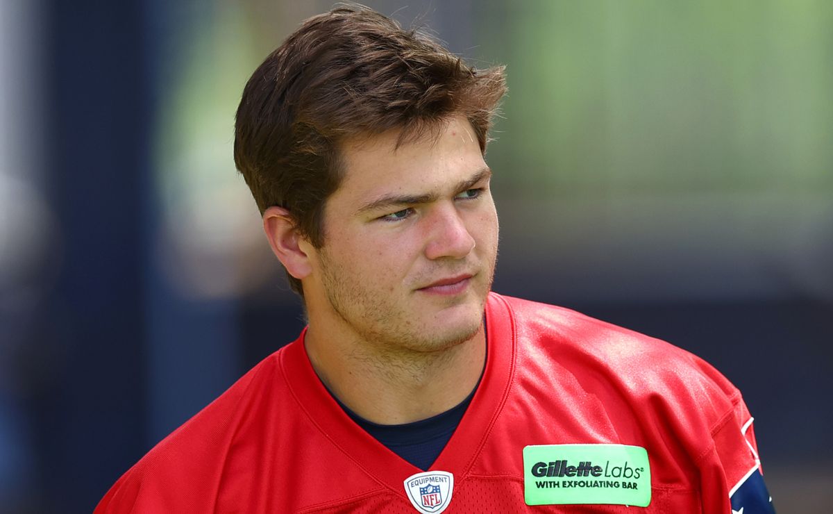 Patriots part ways with who was set to be a crucial target for QB Drake Maye