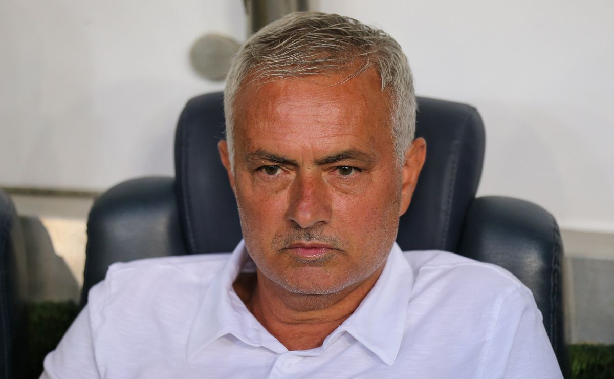 Mourinho révèle qui est le footballeur le plus talentueux : « Ni Messi ni Cristiano ne le surpassent »