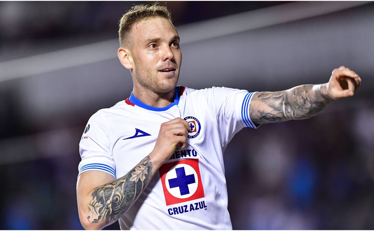 Where to watch Cruz Azul vs Cub America live for free in the USA Liga