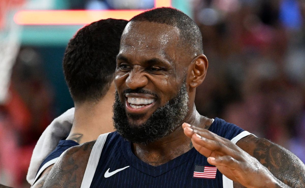 Former NBA star picks LeBron James over Michael Jordan as the GOAT