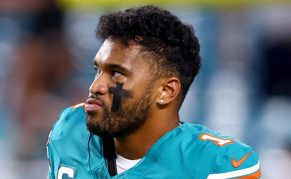 NFL News: Dolphins reveal alarming injury that forced Tua Tagovailoa to leave game against the Bills