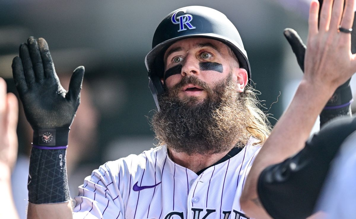 Rockies' Charlie Blackmon drops shocking message about his future in ...