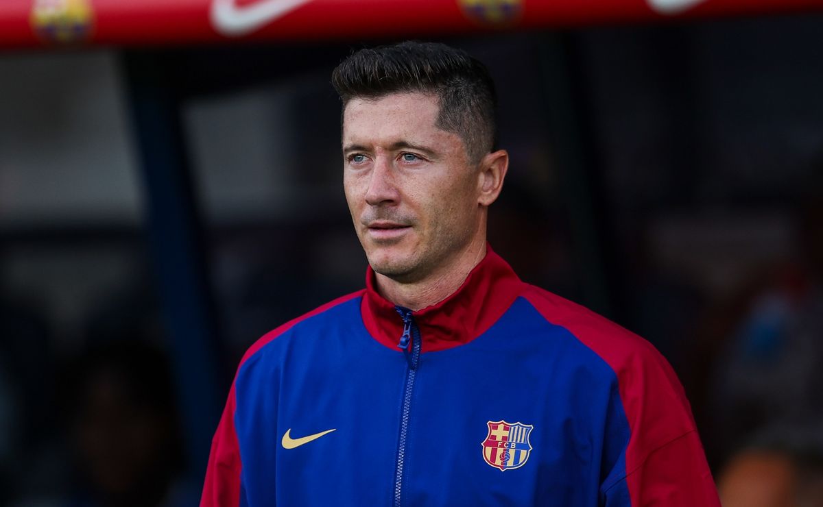 Robert Lewandowski's strong advice for Barcelona teammate and rising