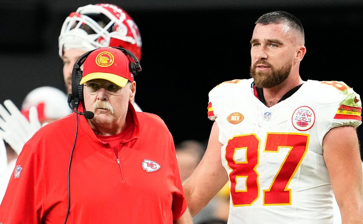 NFL News: Travis Kelce sends Andy Reid a clear message as Chiefs sign Super Bowl champ TE