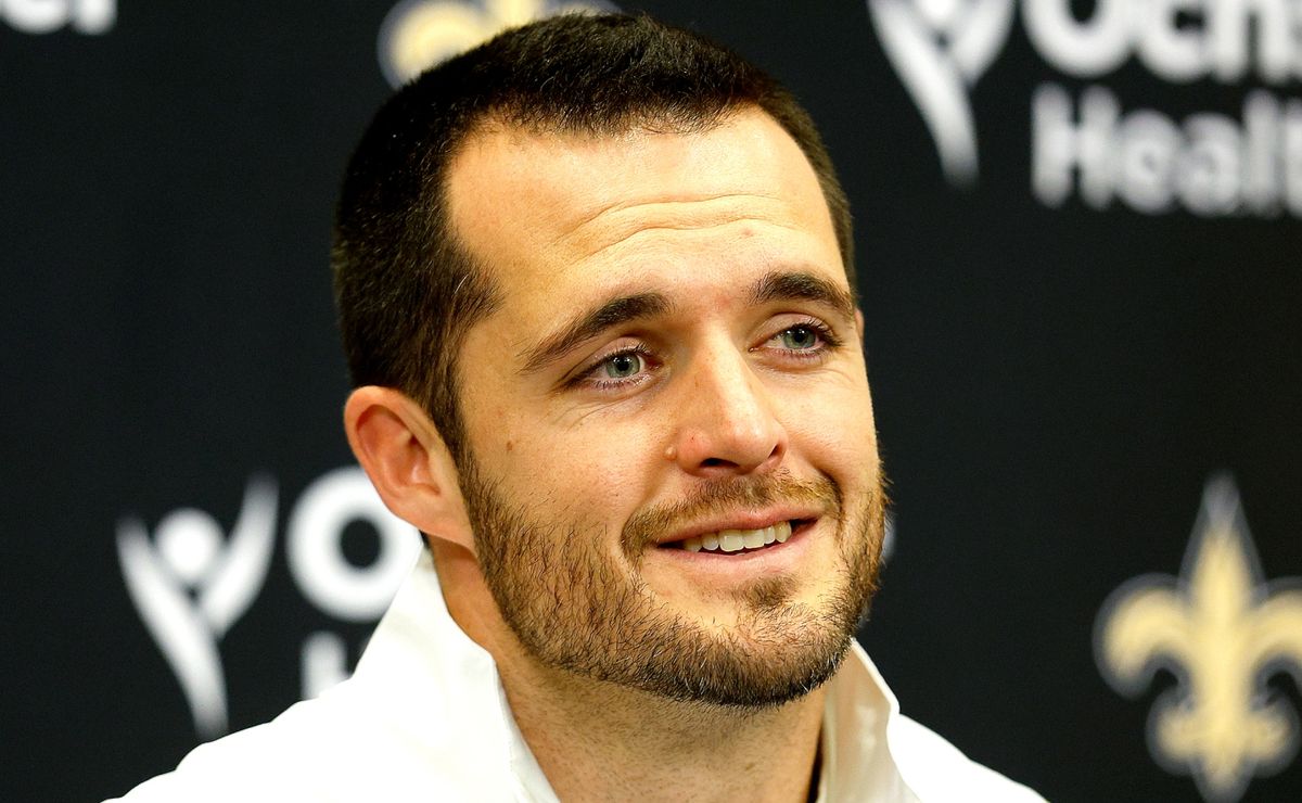 Derek Carr sends clear message to Saints about blockbuster trade for ...
