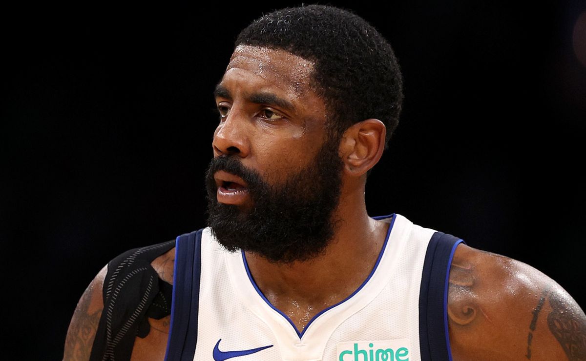 NBA News: Dallas Mavericks player makes surprising admission about Kyrie Irving’s playstyle