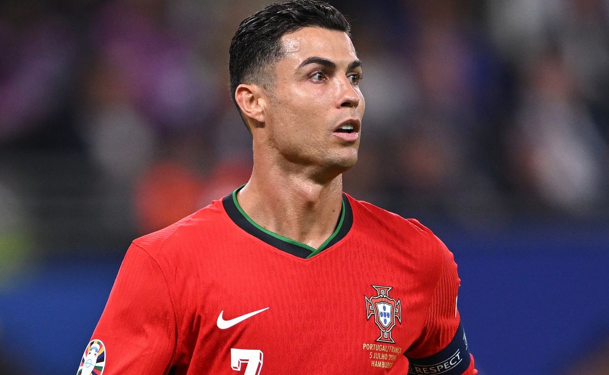 Video: Cristiano Ronaldo explodes against referee after Portugal’s draw vs Scotland