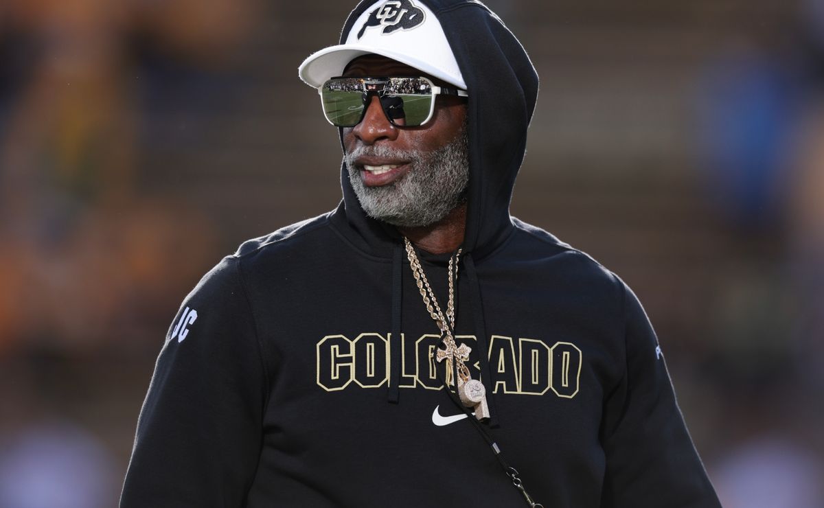 NCAAF News Deion Sanders unexpectedly reveals which NFL team he wants son Shedeur to sign