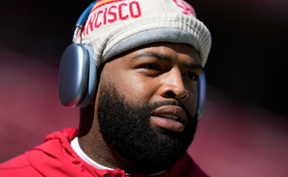 NFL fines 49ers’ Trent Williams for controversial action against Andy Reid’s Chiefs player