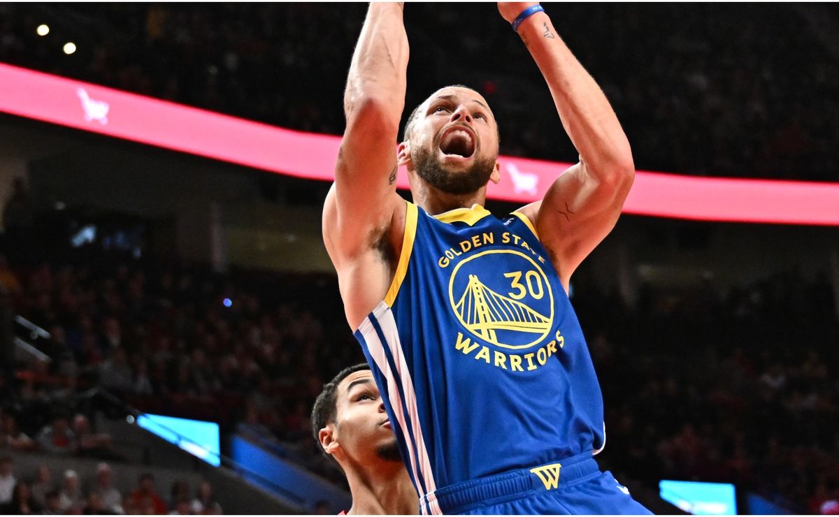 Where to watch Golden State Warriors vs Los Angeles Clippers live in