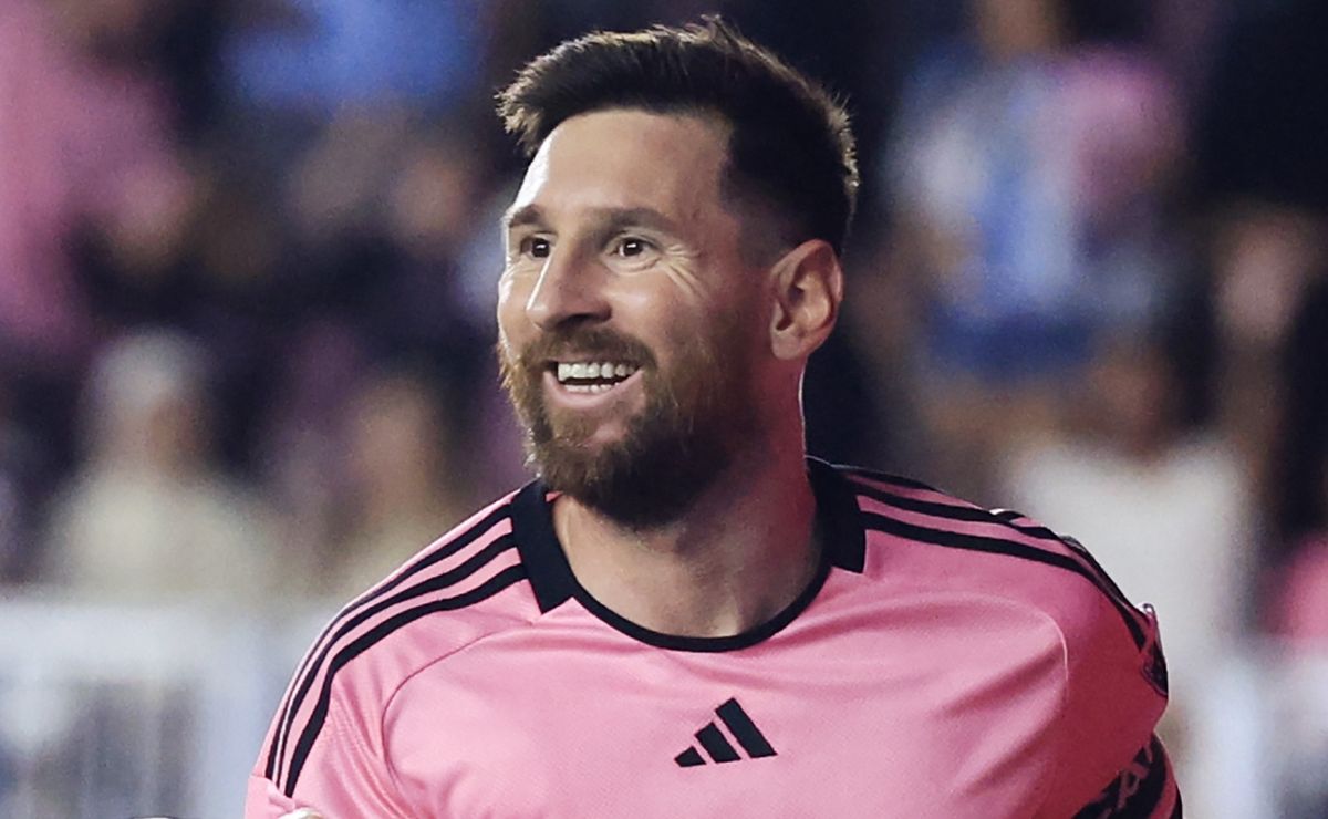 Messi's Inter Miami contract set to expire next year, but club owner