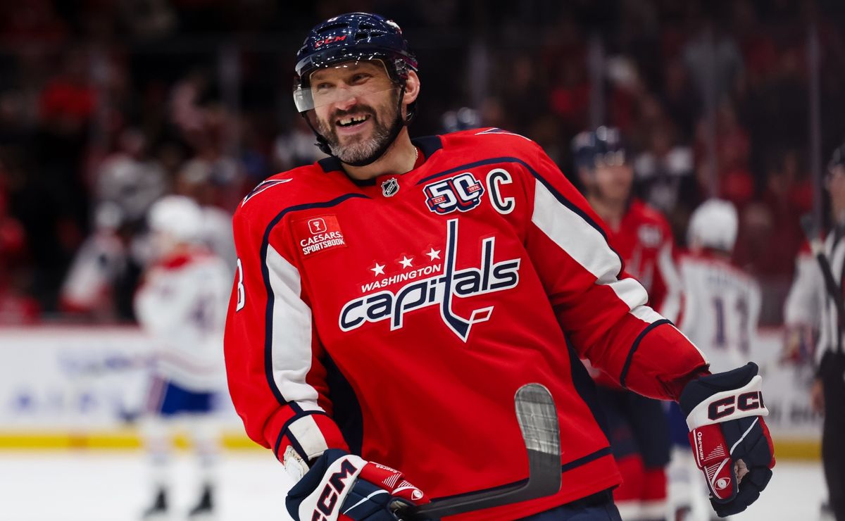 Alex Ovechkin's salary and contract How much does the Capitals captain