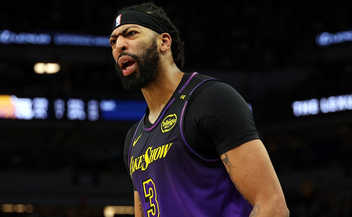 Lakers would want to help Anthony Davis with an European star