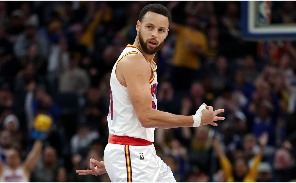 Where to watch Golden State Warriors vs Miami Heat live for free in the