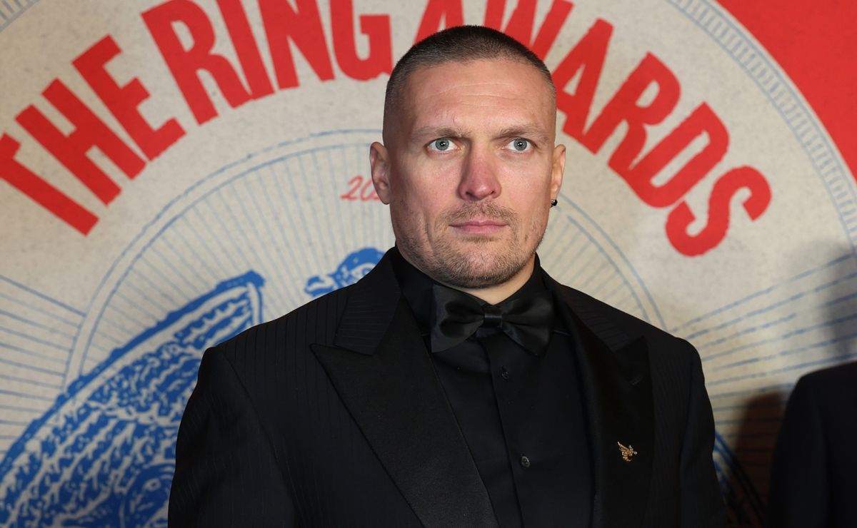 Eddie Hearn names the cruiserweight champion who could challenge Usyk's heavyweight dominance