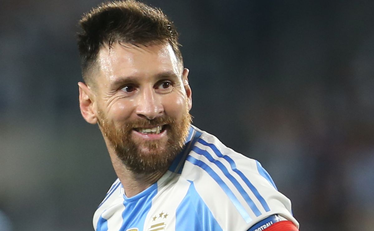 ライオネル・メッシは、ワールドカップ予選vsブラジルとウルグアイの重要なアルゼンチンのチームメイトを回復します