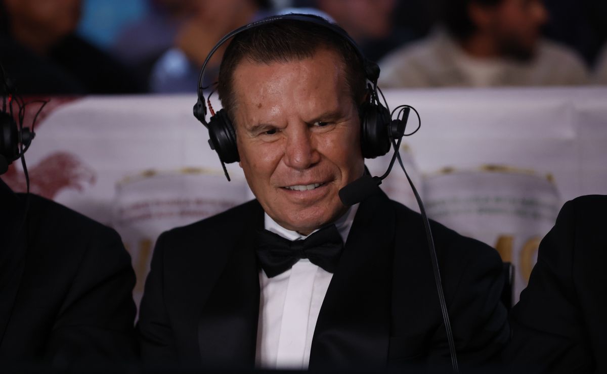 Boxing legend Julio Cesar Chavez makes bold prediction ahead of Canelo Alvarez vs Terence Crawford fight