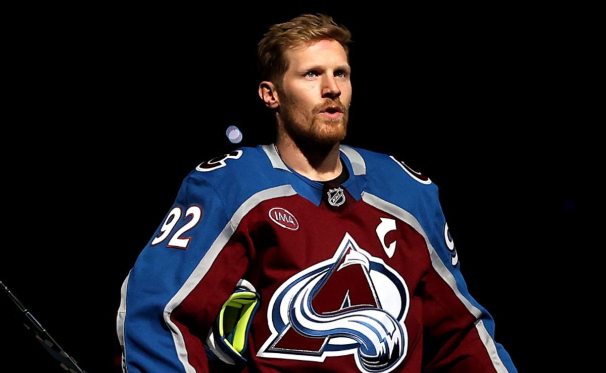 Mikko Rantanen shares his thoughts on Gabriel Landeskog's return for