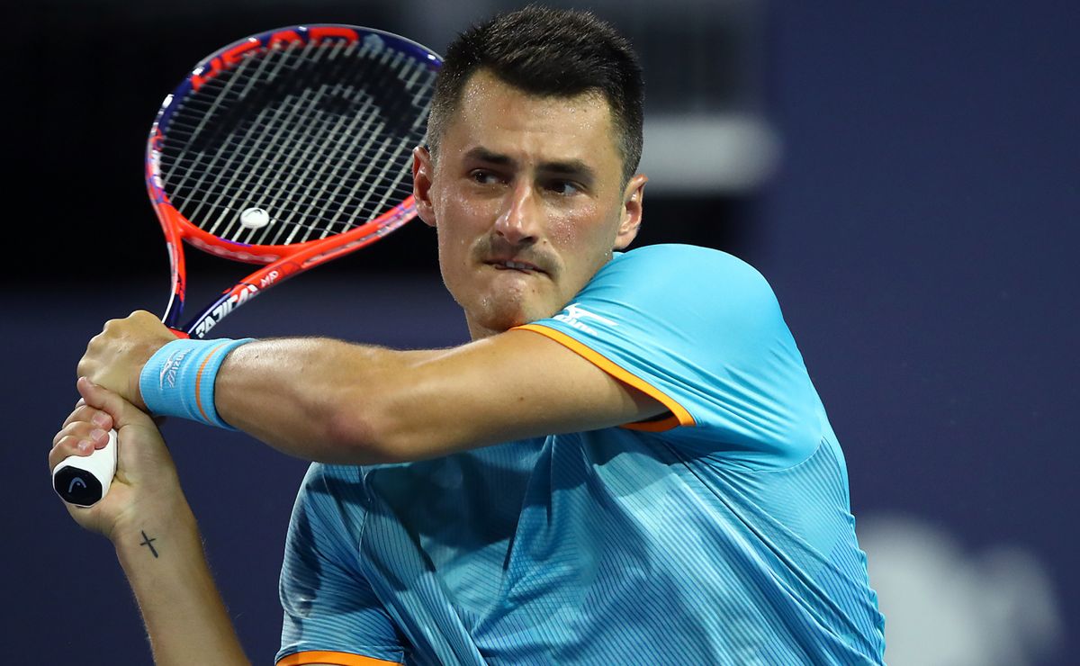 Former World No. 17 Bernard Tomic chooses the GOAT between Djokovic ...