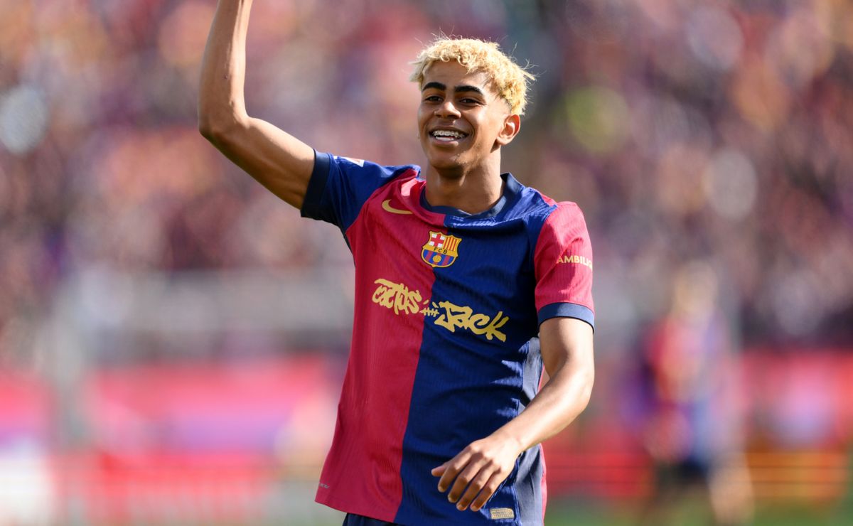 Video: Lamine Yamal scores stunning goal vs Espanyol to give Barcelona La Liga title