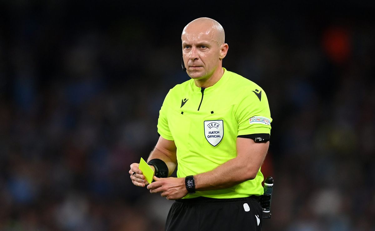 qui-n-es-szymon-marciniak-rbitro-de-la-final-entre-manchester-city-e