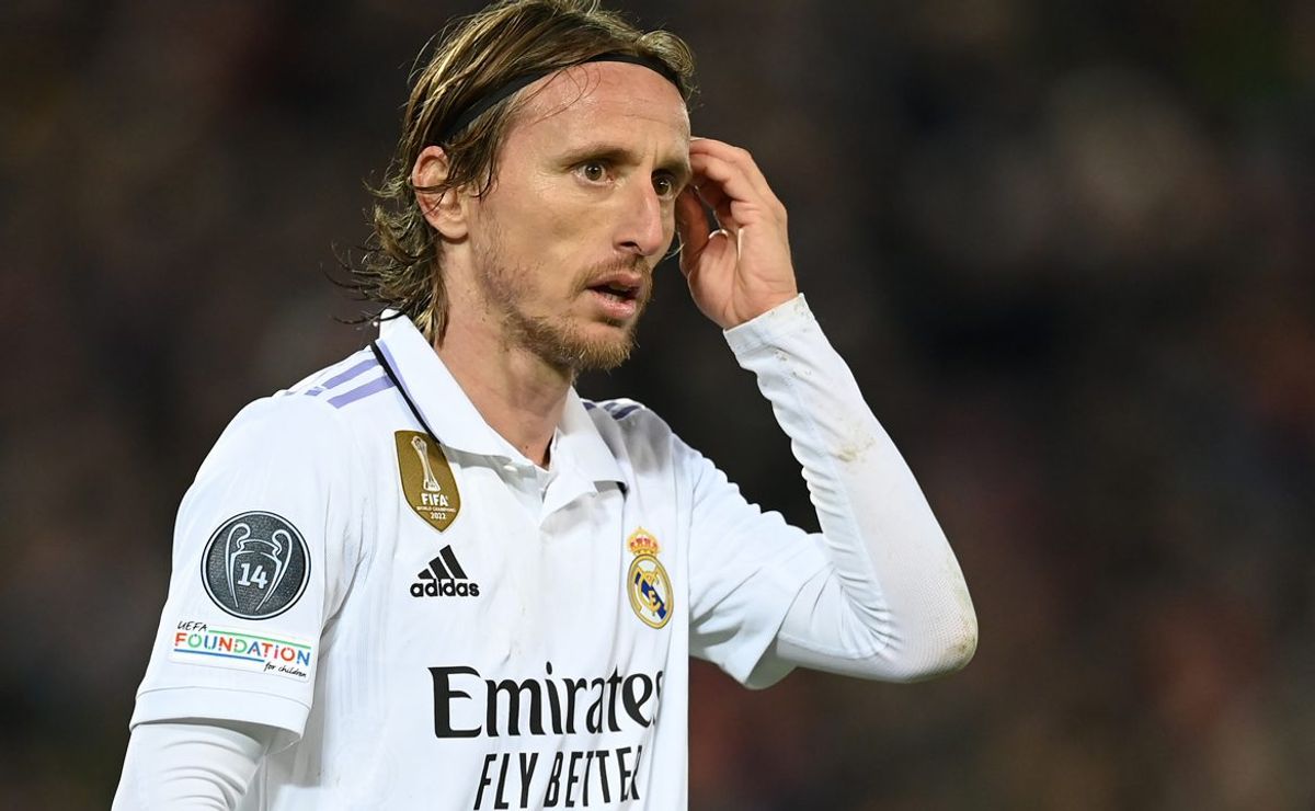 SE QUEDA: Modric rechaza los millones de Arabia y sigue en el Real ...