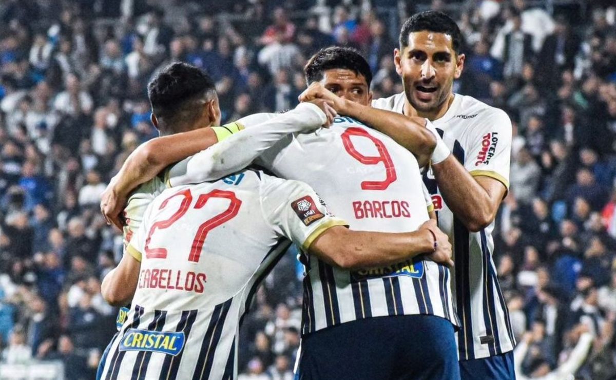 Volvería a Alianza Lima para hacerle la vida imposible a su hermano en Universitario de Deportes