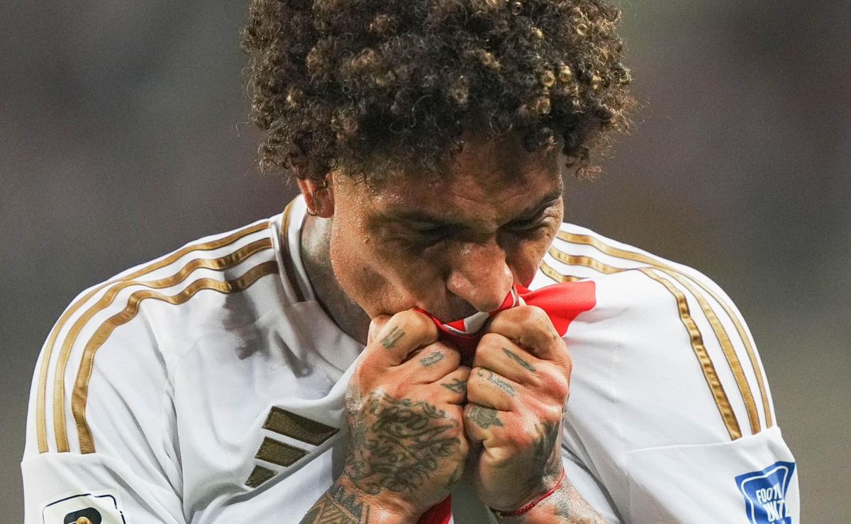 Conmebol’s Warning to Venezuela: Paolo Guerrero’s Impact on Qualifiers Unveiled