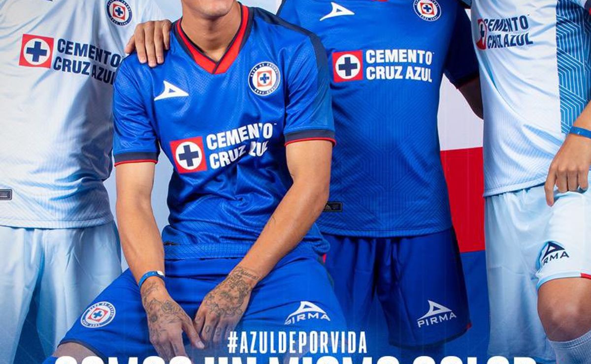 Pirma las destapó La nueva playera titular y alternativa de Cruz Azul