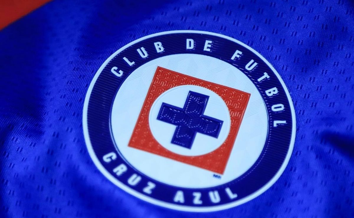Adelantan los colores que tendrían los nuevos uniformes de Cruz Azul