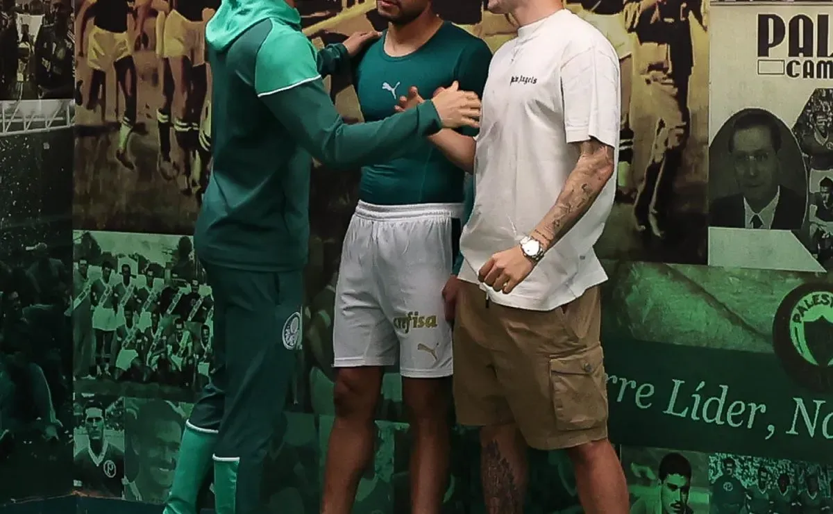 Saída de Quatro Jogadores do Palmeiras: Mayke e Marcos Rocha na lista.