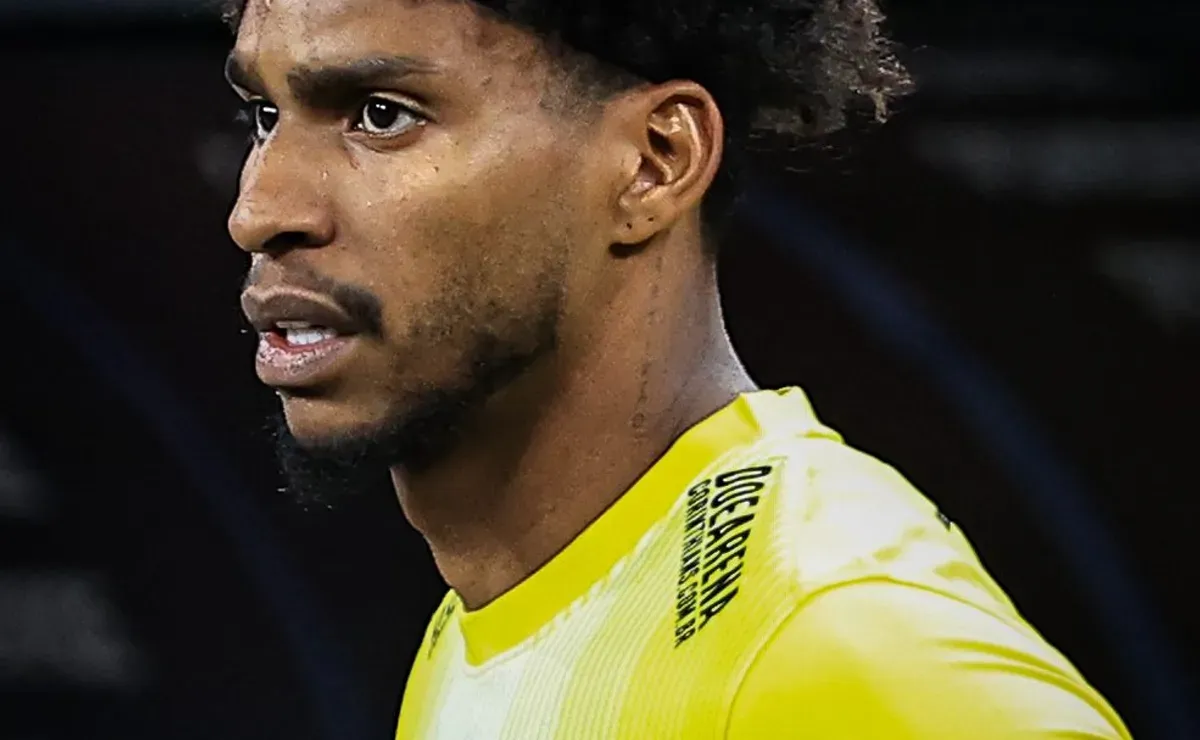 Corinthians recebe interessados em Hugo Souza após convocação de Ancelotti