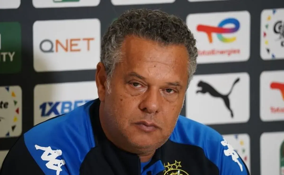 Técnico do Esperance manda recado ao Flamengo: Não temos medo