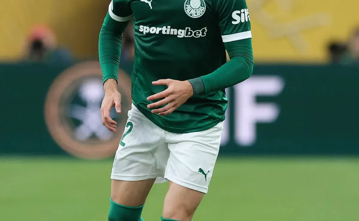 Desempenho destacado de Joaquín Piquerez em estreia do Palmeiras no Mundial